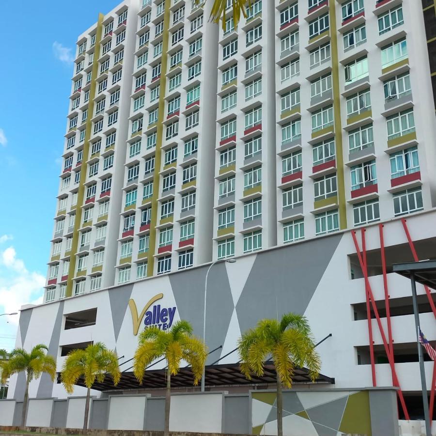 Mahkota Valley Apartment Indera Mahkota Kuantan#Netflix Bagian luar foto